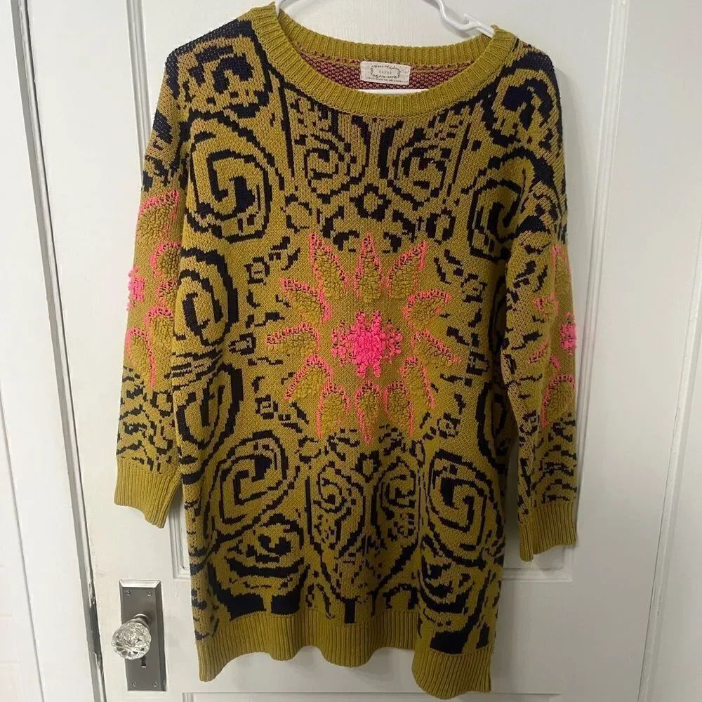 Gorgeous sweater 
